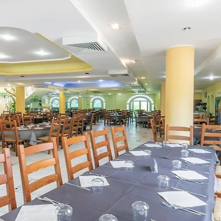 Sayonara Villaggio Club Курортный комплекс Никотера-Марина